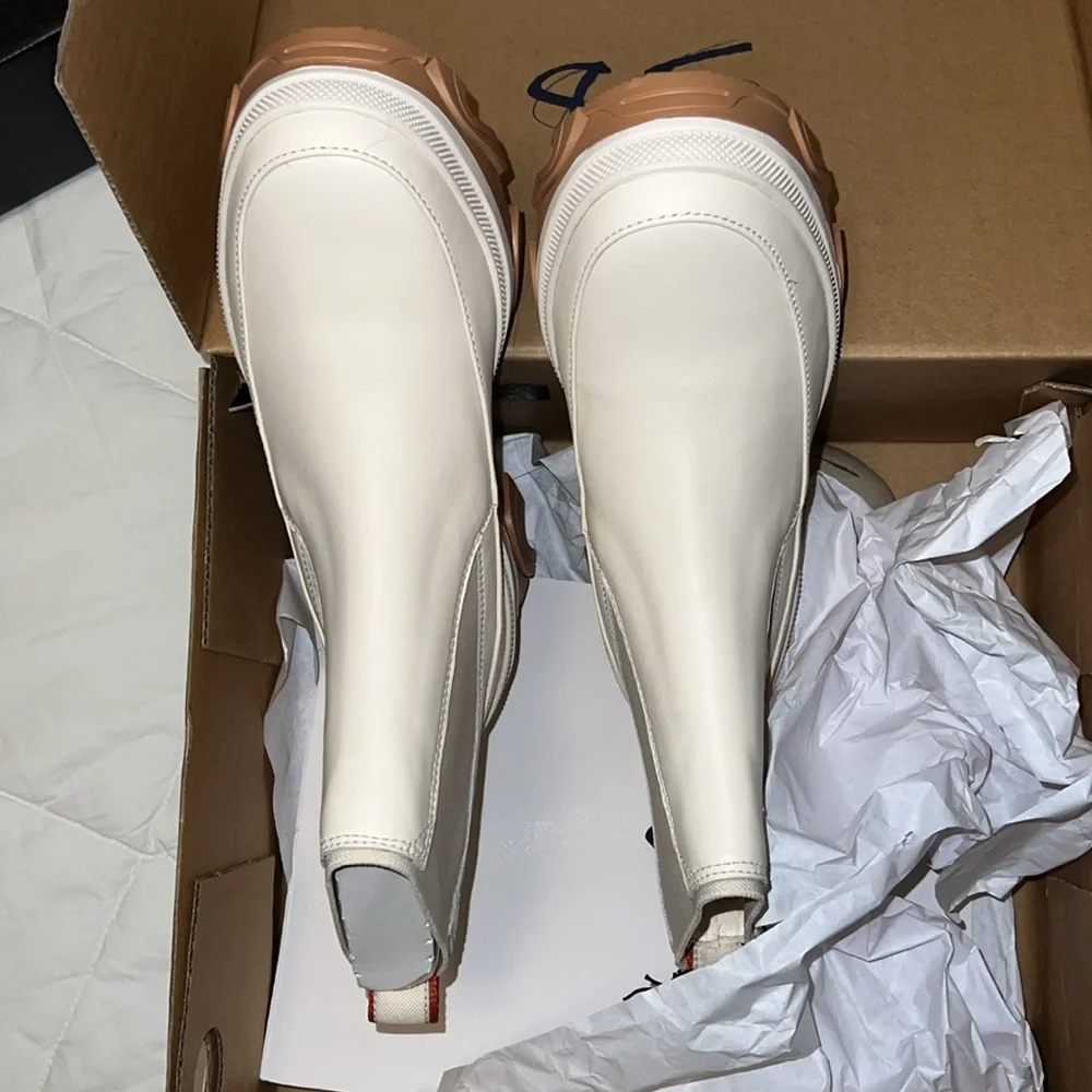 LAST PAIR NWT Sorel Boot 6.5 - Picture 7 of 8